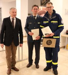 THW-Einsatzkräfte erhalten Bundesflutmedaille - Fluthilfe 2021 © Kreis Paderborn